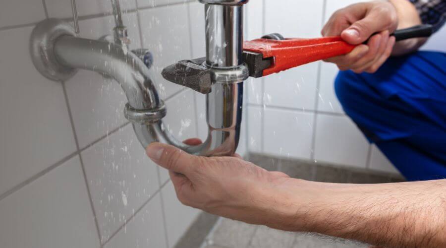 Local annual plumbing maintenance in Long Beach, WA